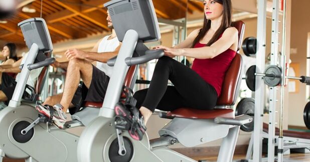 Physikalische Übungen für Osteochondrose